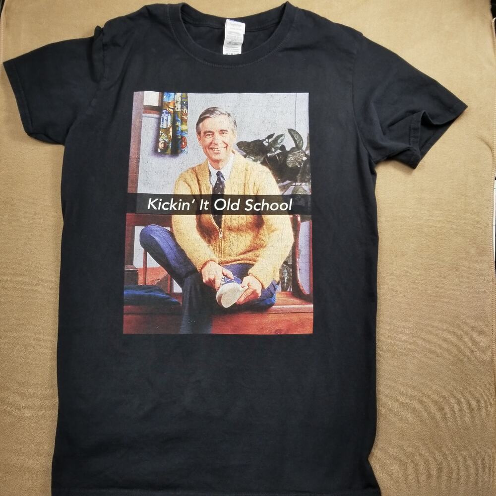 Mister Rogers Graphic Gildan Softstyle Ring Spun Black Graphic T-Shirt Medium